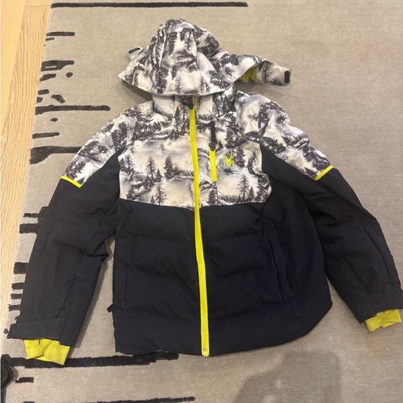boys spyder printed ski jacket - Picture 2 of 3